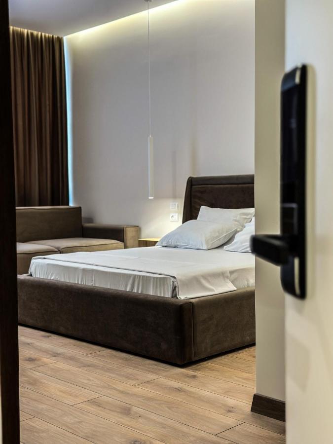 Alexander Rooms & Apartments Δυρράχιο Εξωτερικό φωτογραφία