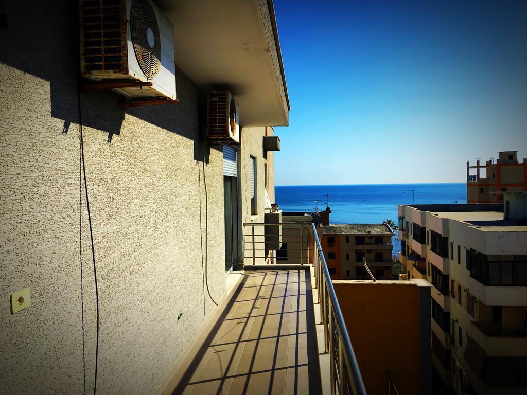 Alexander Rooms & Apartments Δυρράχιο Εξωτερικό φωτογραφία