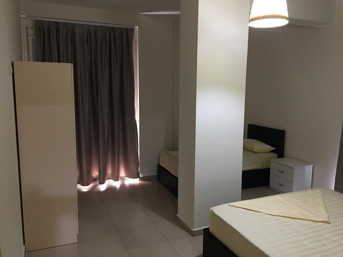 Alexander Rooms & Apartments Δυρράχιο Εξωτερικό φωτογραφία
