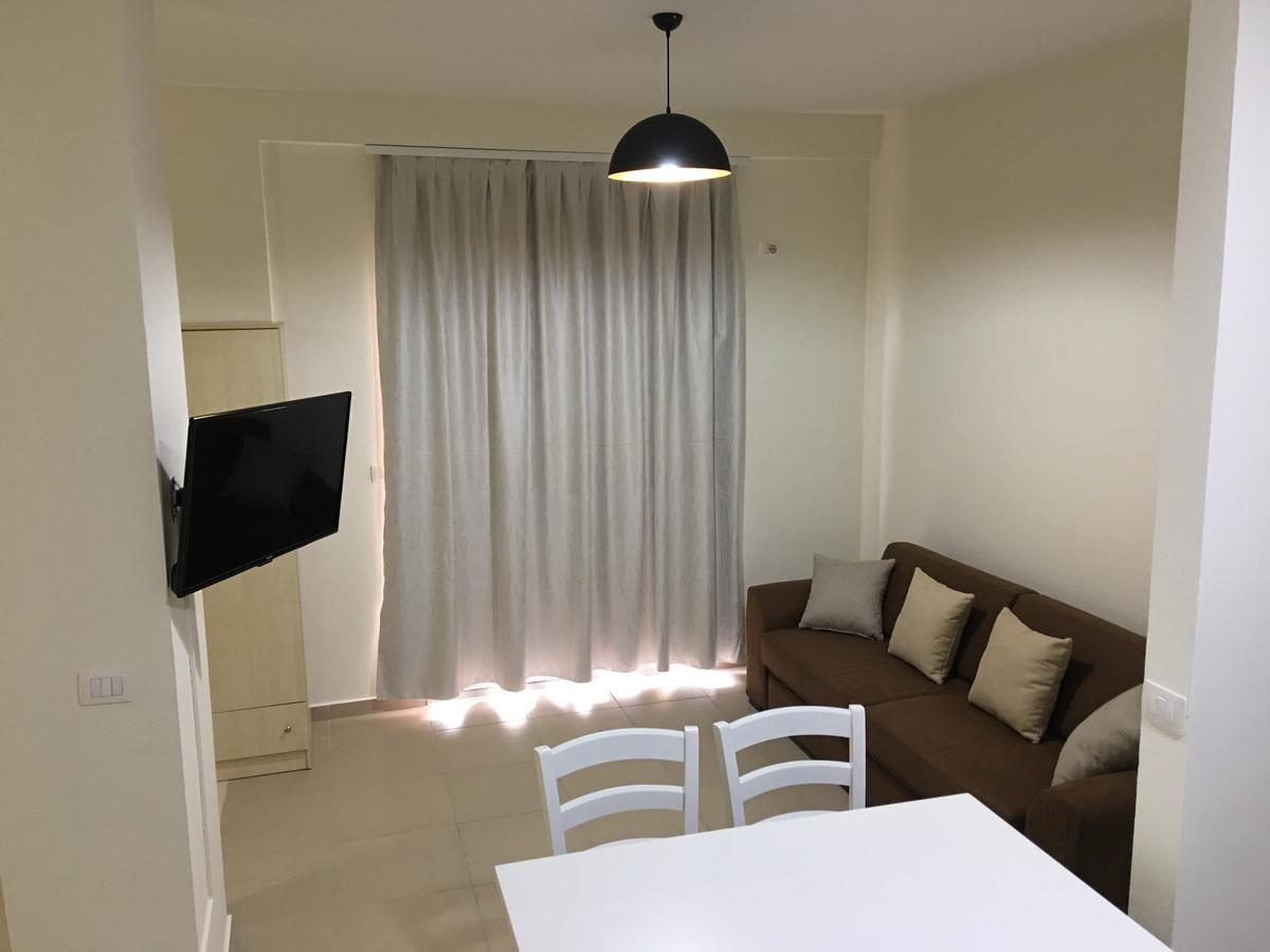 Alexander Rooms & Apartments Δυρράχιο Εξωτερικό φωτογραφία