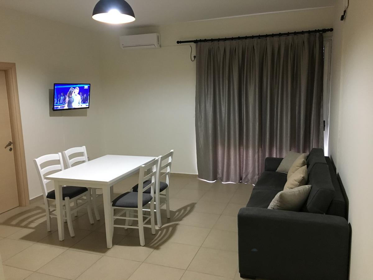 Alexander Rooms & Apartments Δυρράχιο Εξωτερικό φωτογραφία