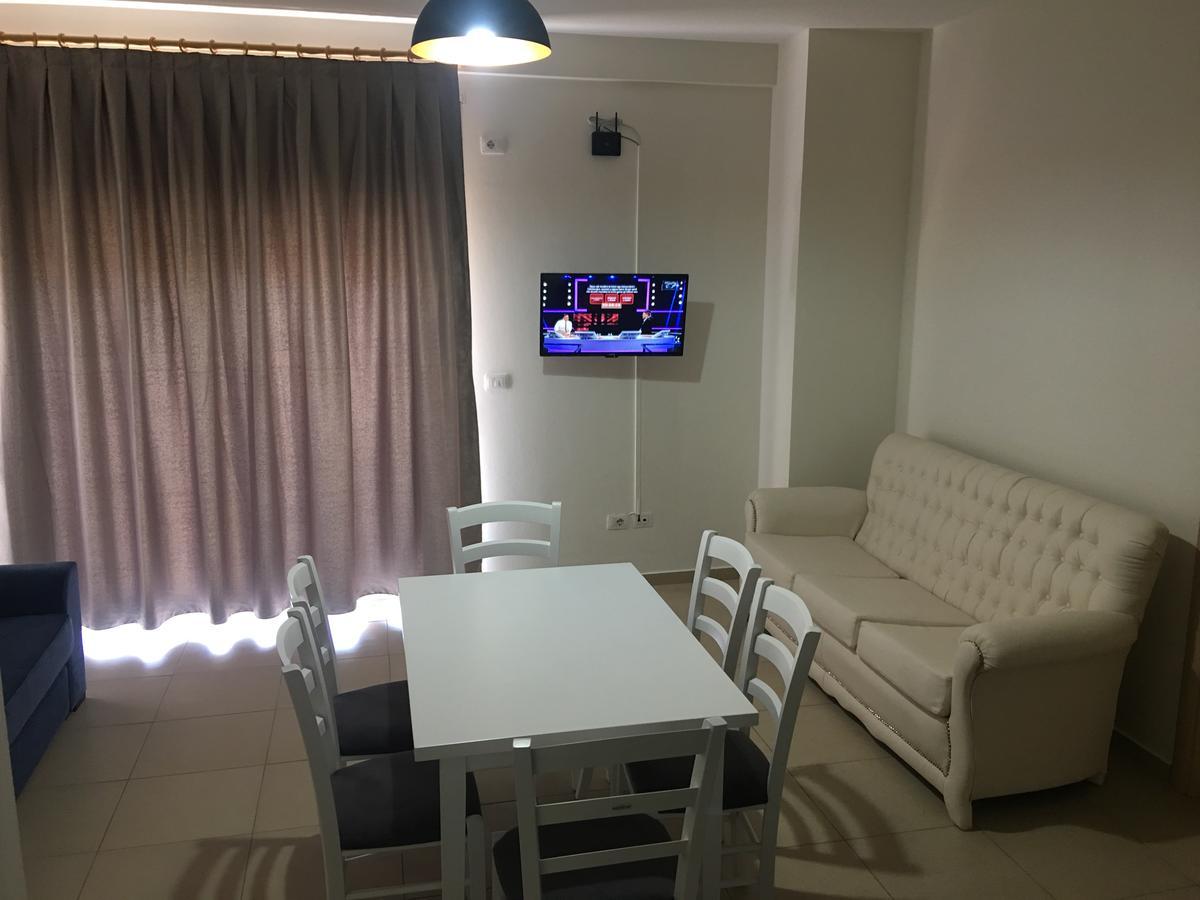 Alexander Rooms & Apartments Δυρράχιο Εξωτερικό φωτογραφία