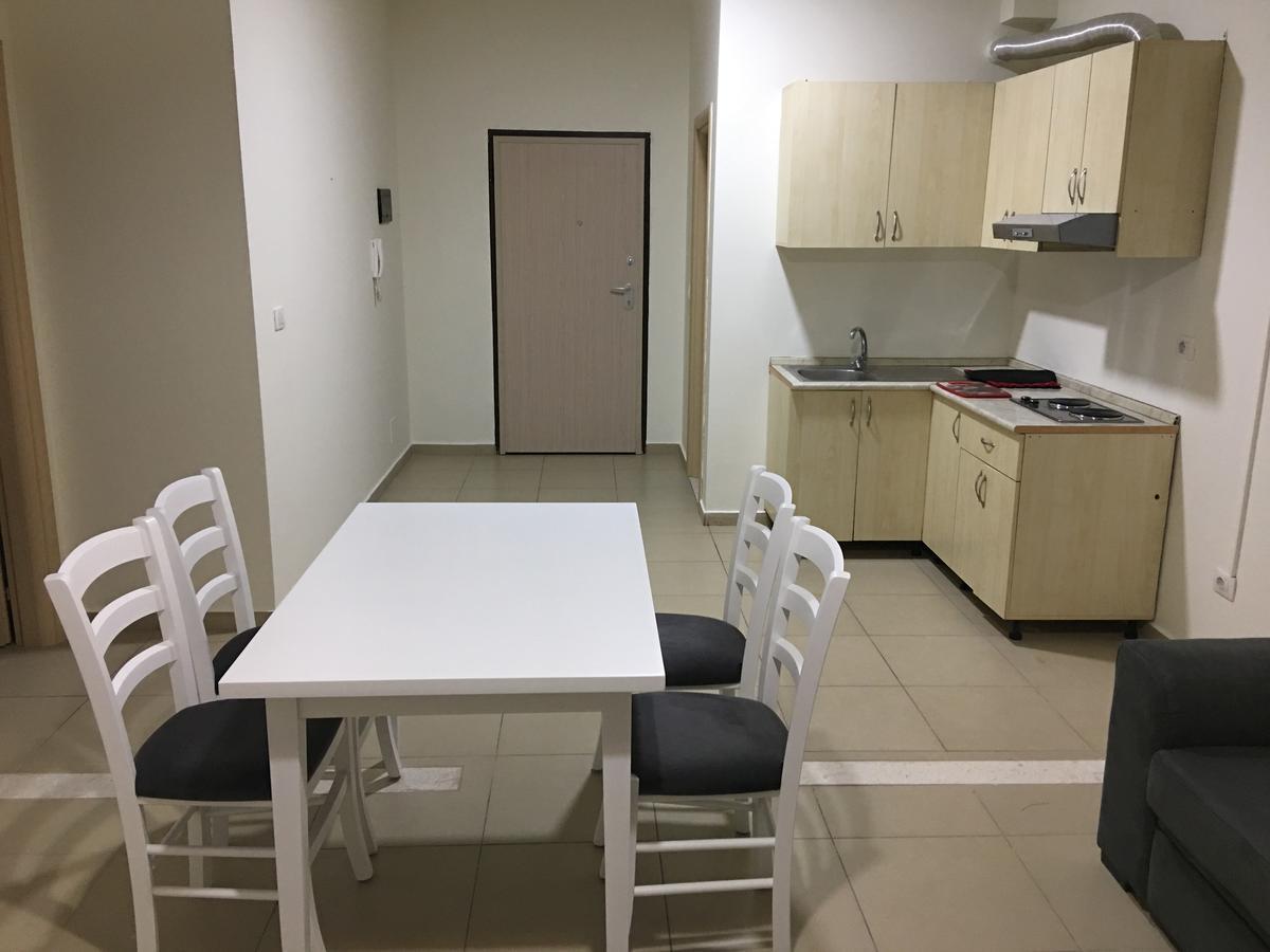 Alexander Rooms & Apartments Δυρράχιο Εξωτερικό φωτογραφία