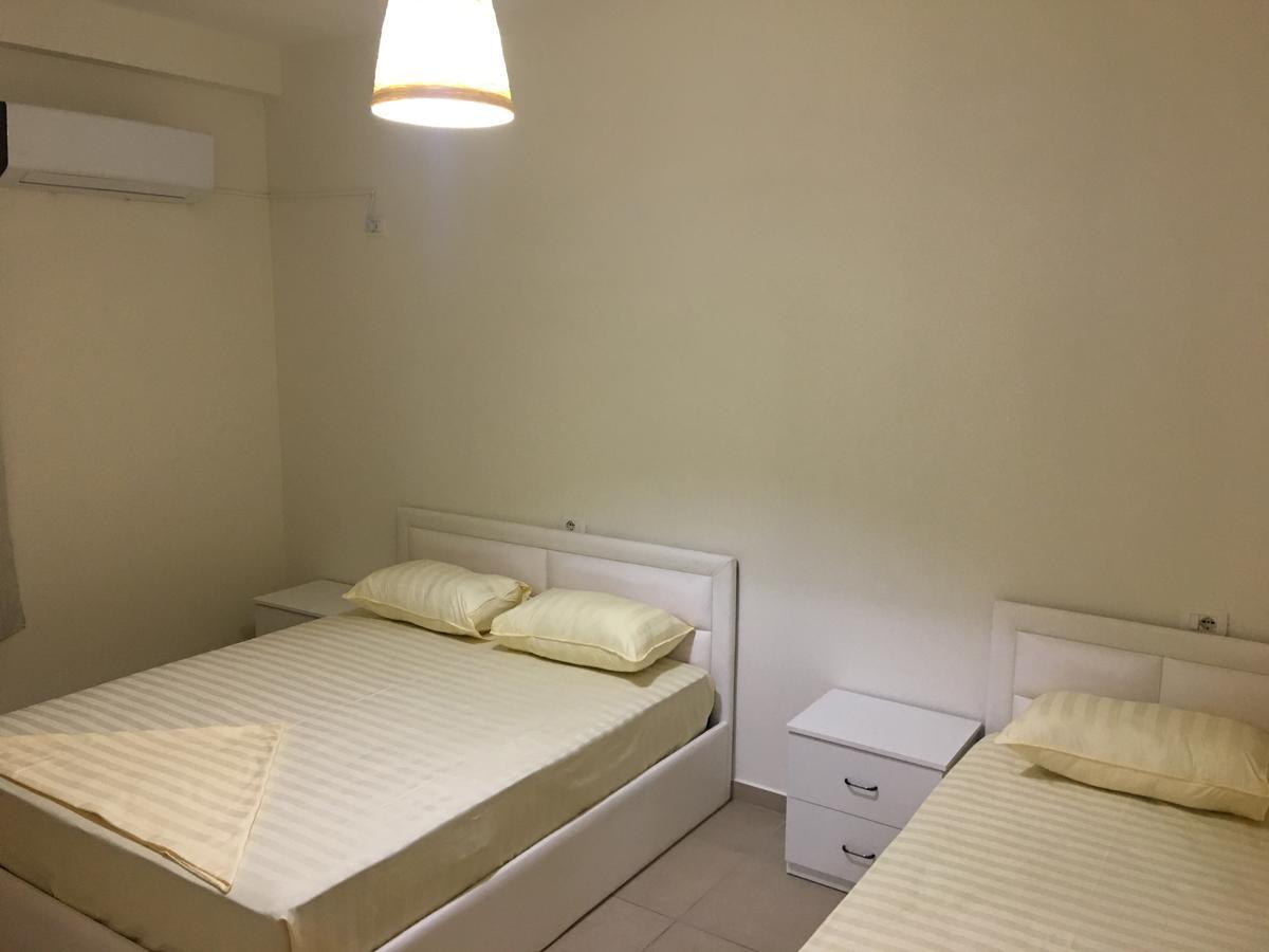 Alexander Rooms & Apartments Δυρράχιο Εξωτερικό φωτογραφία