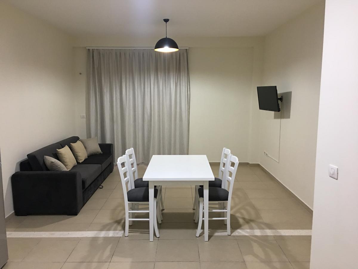 Alexander Rooms & Apartments Δυρράχιο Εξωτερικό φωτογραφία